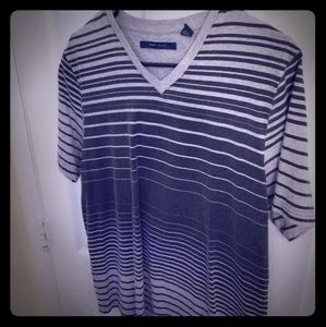 Perry Ellis V-neck Striped Shirt / Size M /